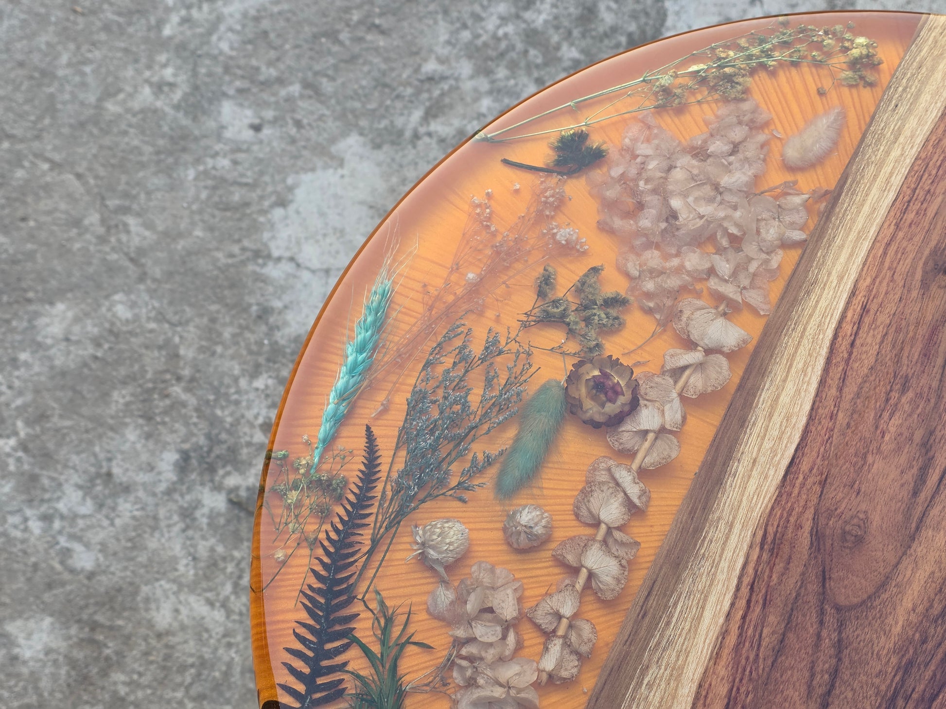 Round Epoxy Wood Side Table with Floral Design - Woods And Knots
