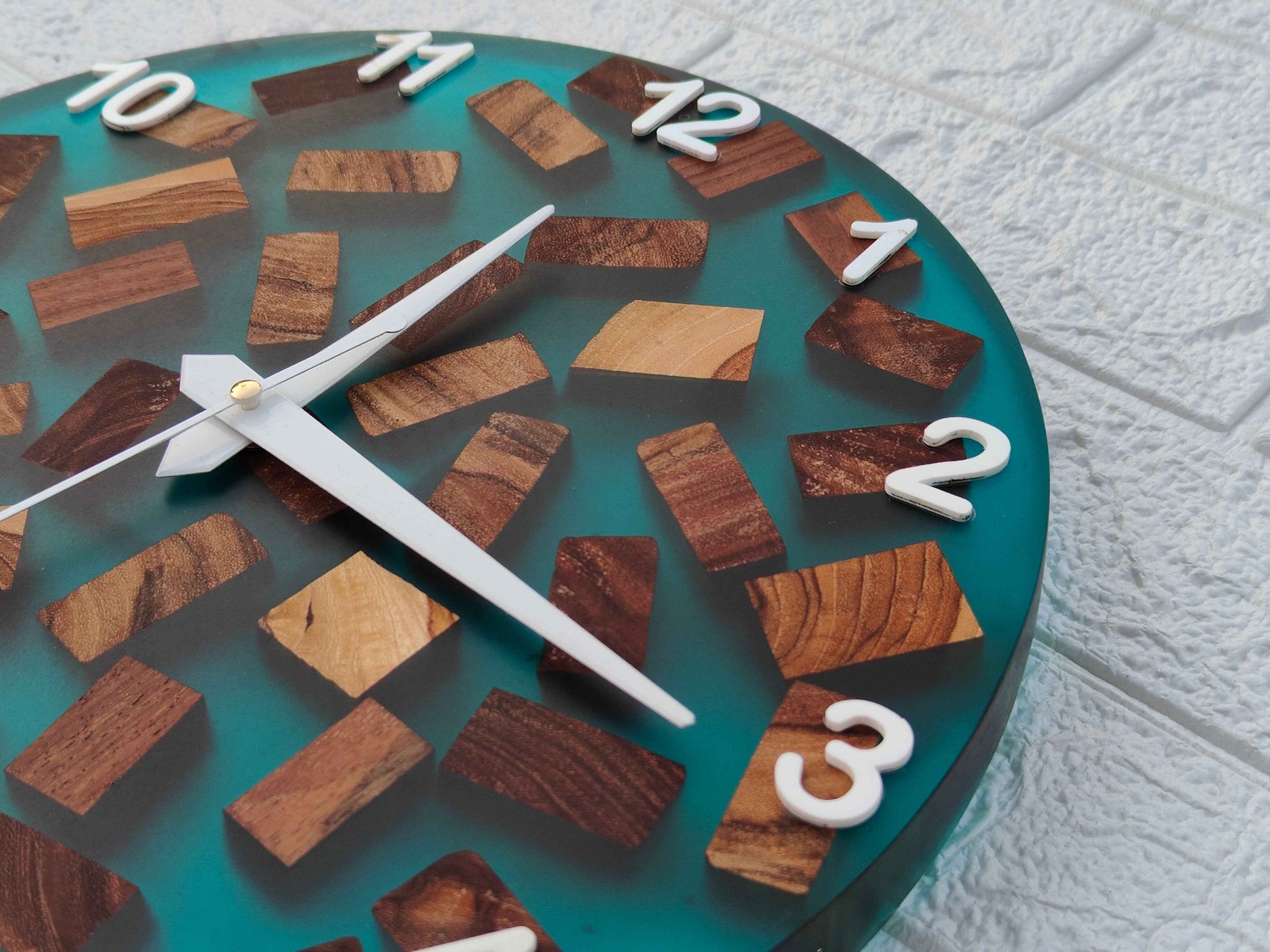 Epoxy Wood Pieces Clock